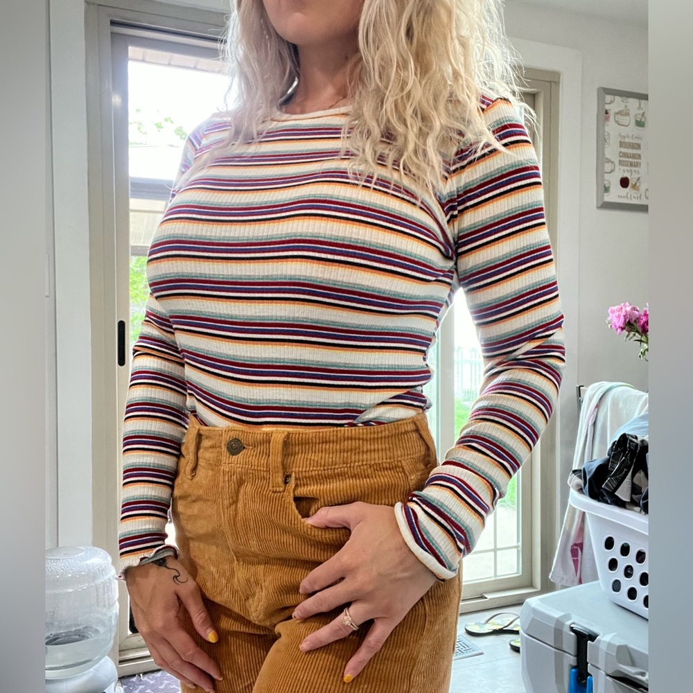 Striped top - Picture 6 of 6